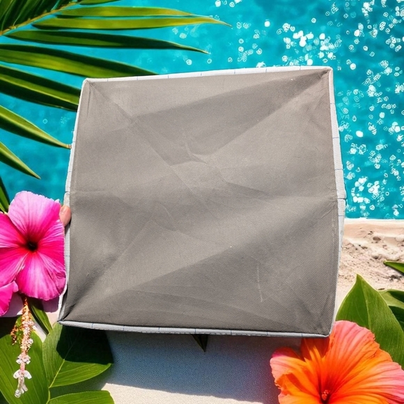 Brightroom™ 13" x 13" Fabric Bin  (EUC) - Picture 2 of 11